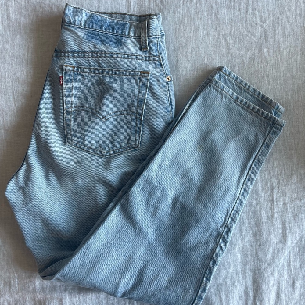 Levi's High Rise Blue Jeans with Vintage Wash
